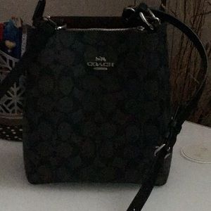 Coach  mollie bucket bag 22